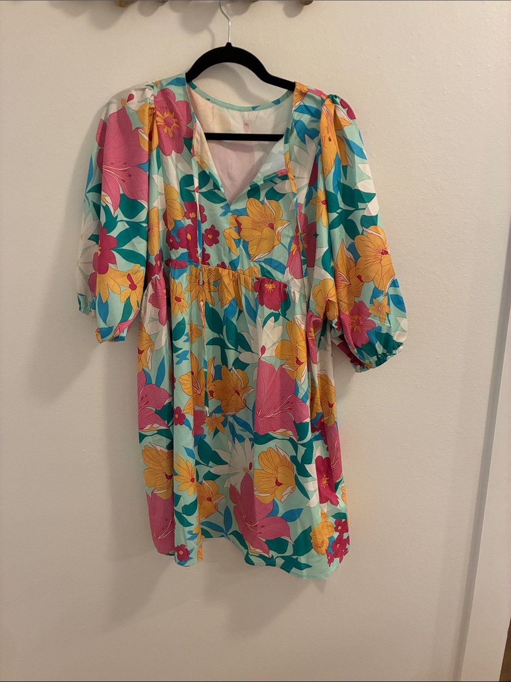 Women’s Floral V-Neck Casual Dress in Multicolor